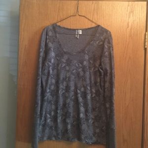 Long sleeved dk gray top